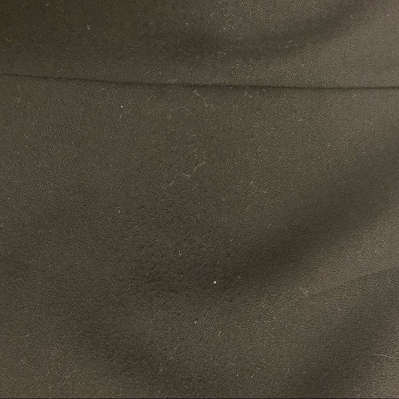 MAJE Inala Ruffle Trim Shorts - Picture 6 of 8